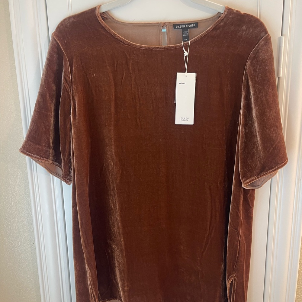 Eileen Fisher velvet top Brown Short Sleeve Relaxed Fit Velvet nutmeg NWT